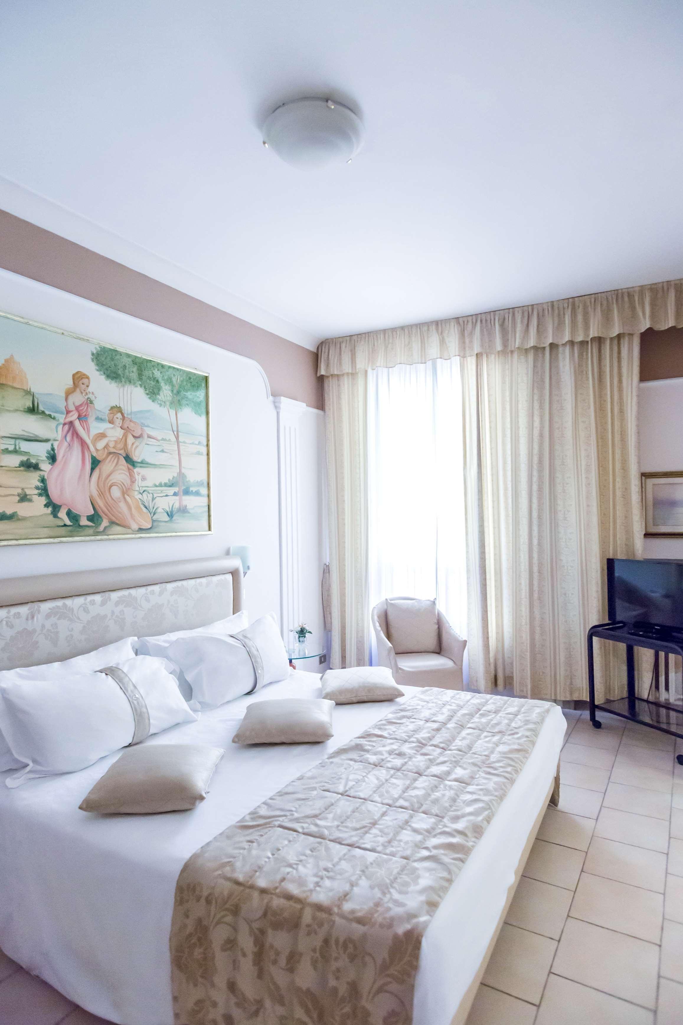 Best Western Hotel Liberta Modena Ngoại thất bức ảnh