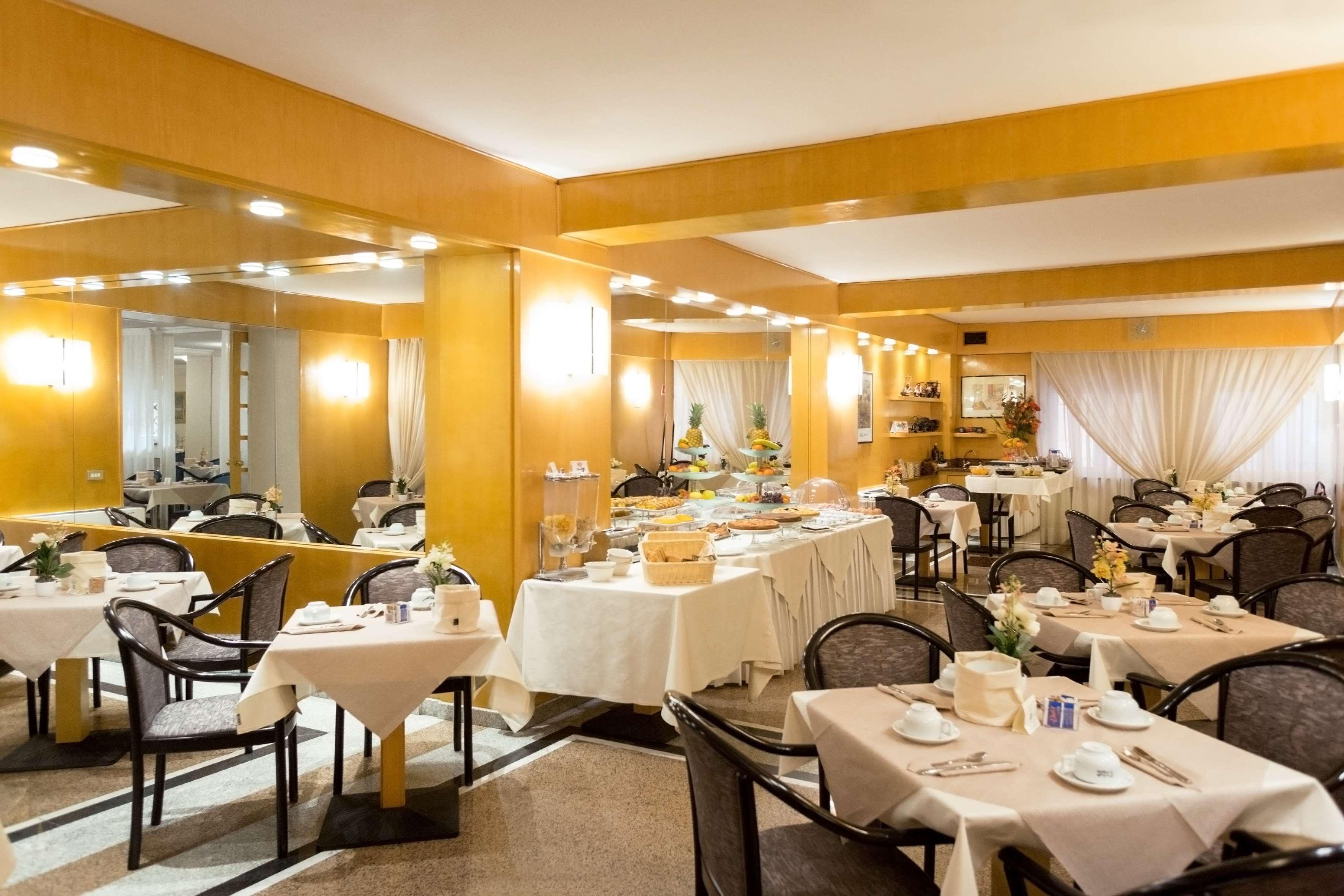 Best Western Hotel Liberta Modena Ngoại thất bức ảnh